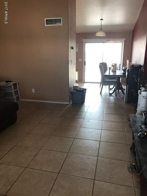17TH AVE LIVING ROOM DINING ROOM