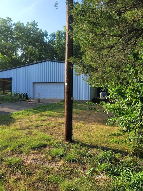 823 Dubois St, Denison, TX 75020 - photo 5