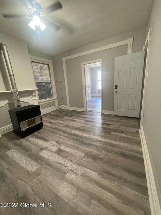 123 Clinton St unit 1st Floor, Albany, NY 12202 - photo 2