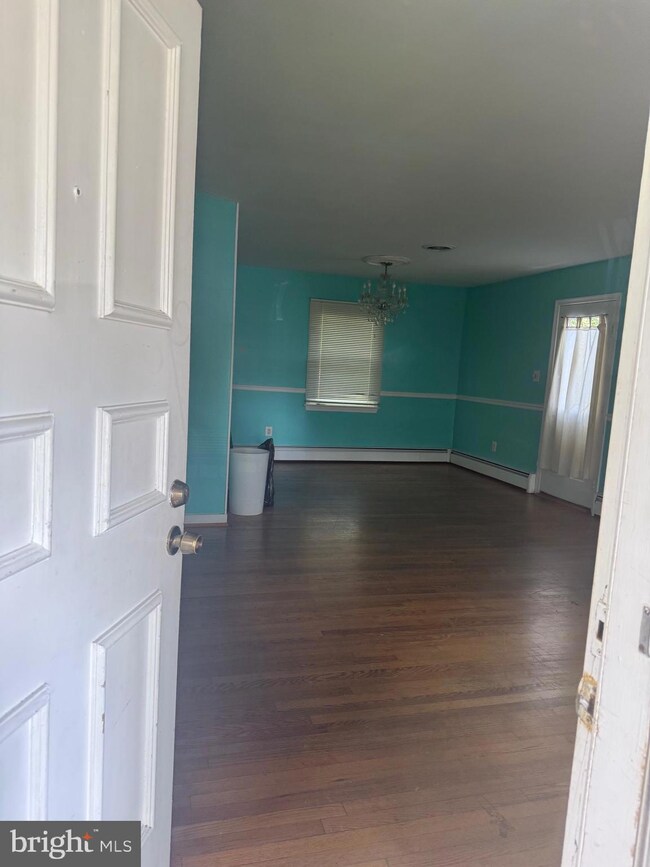 124 Spring St, Gaithersburg, MD 20877 - photo 7