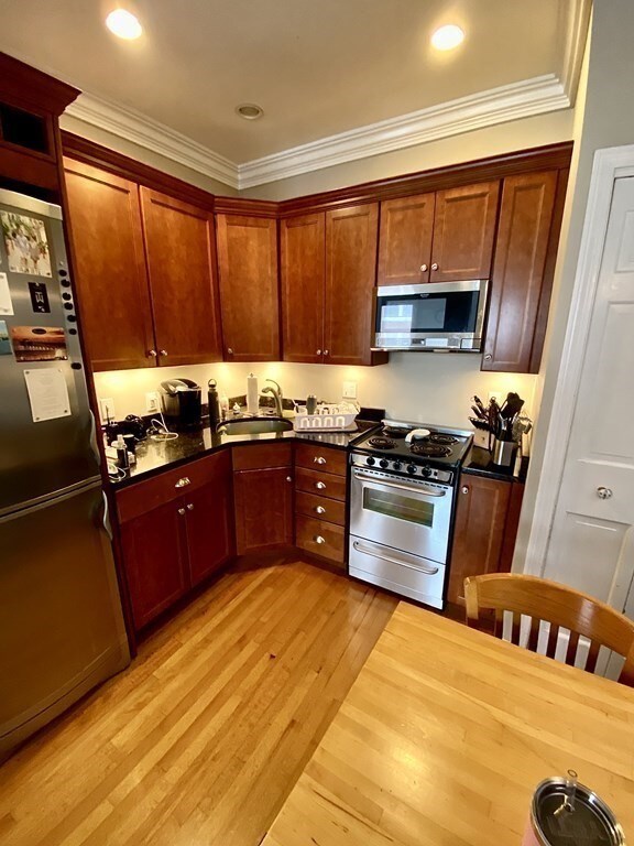 44 Charter St unit 4, Boston, MA 02113 - photo 4