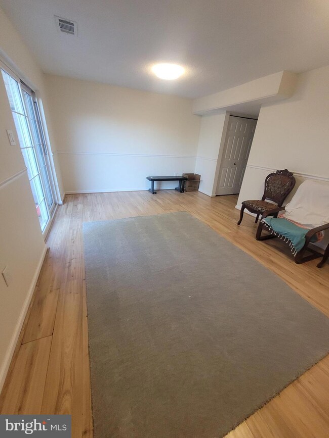 2164 Silversmith Ct, Woodbridge, VA 22191 - photo 4