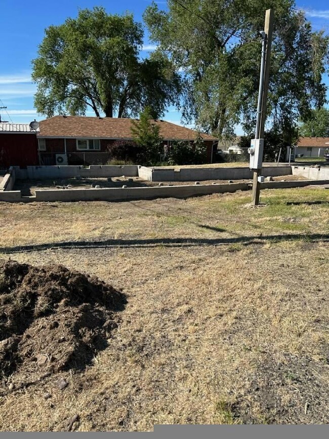 813 SE 6th St, Pendleton, OR 97801 - photo 3