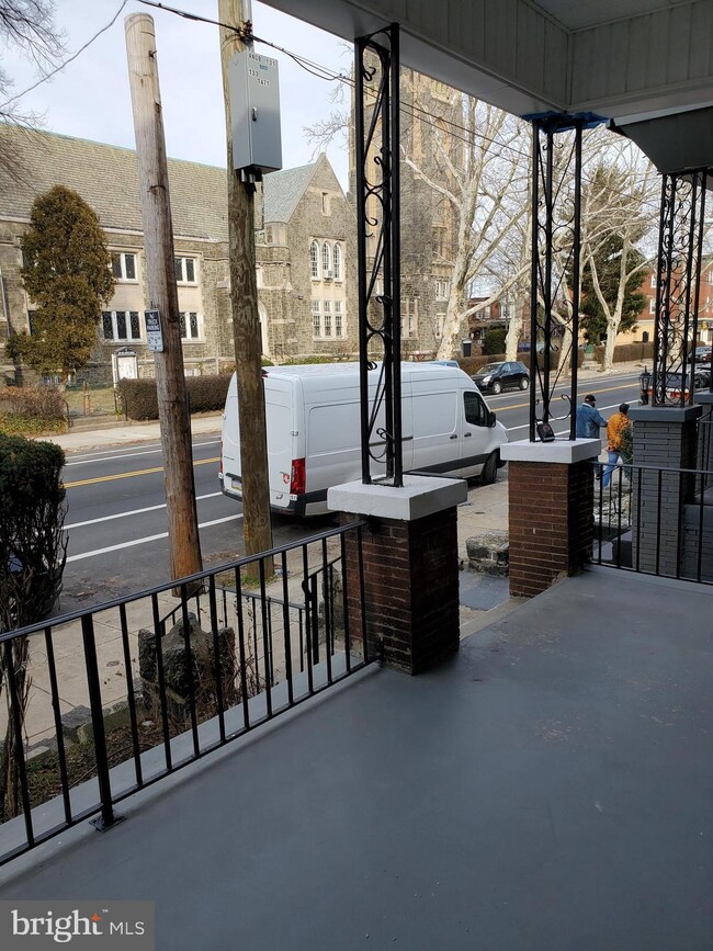 5328 Spruce St, Philadelphia, PA 19139 - photo 3