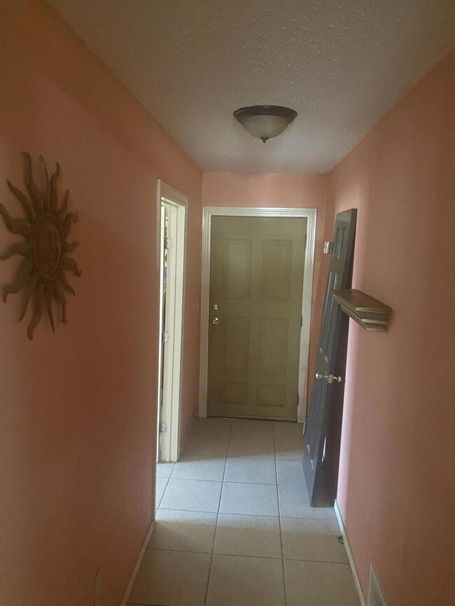503 Agua Rica, El Paso, TX 79928 - photo 7