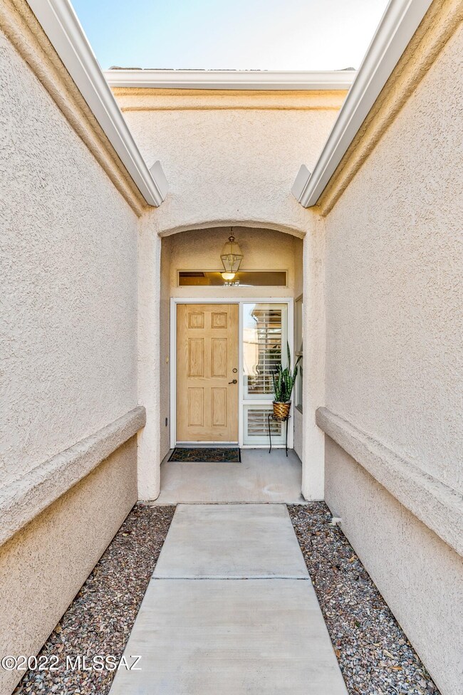 04-Front Entry