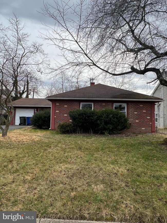 44 Pebble Ln, Willingboro, NJ 08046 - photo 3