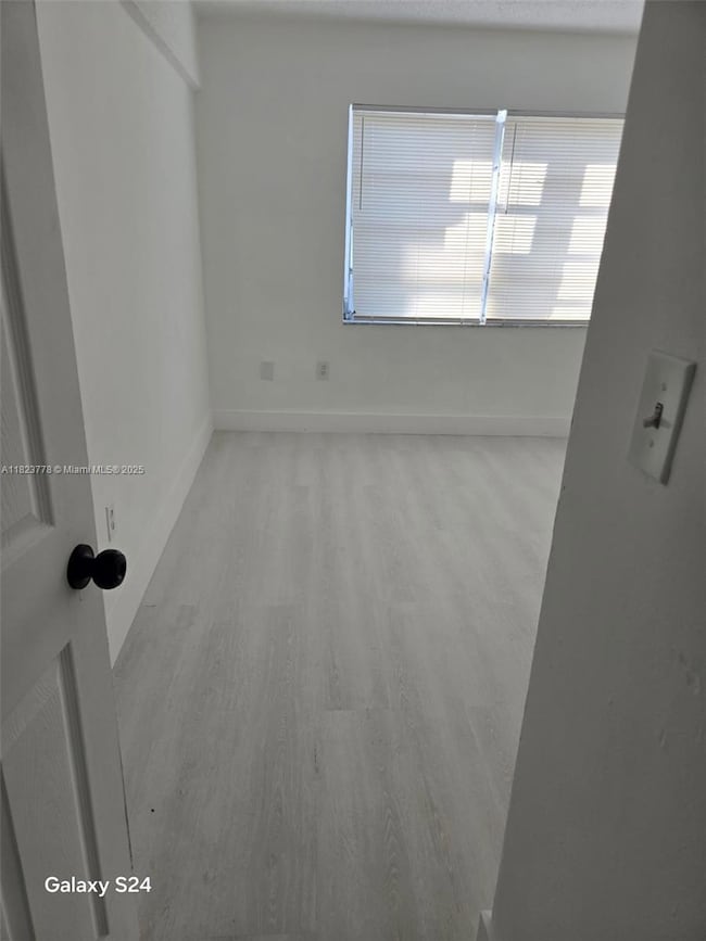 1000 W 28th St unit 17, Hialeah, FL 33010 - photo 6