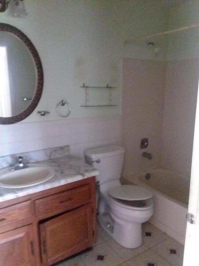 1 a dARTMOUTH bATHROOM