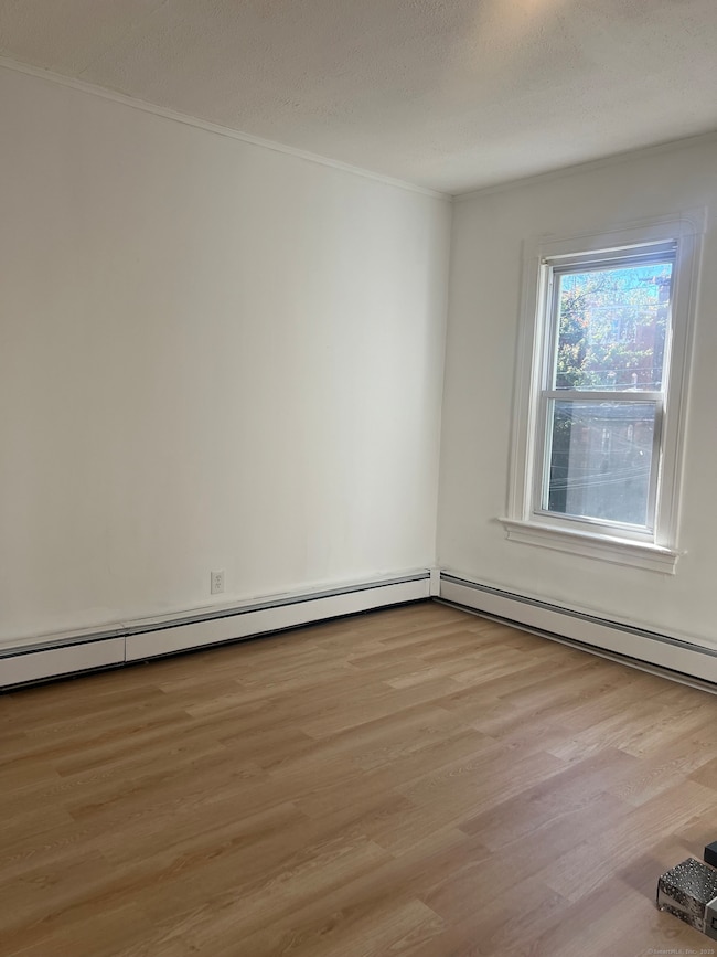 42 Babcock St, Hartford, CT 06106 - photo 3