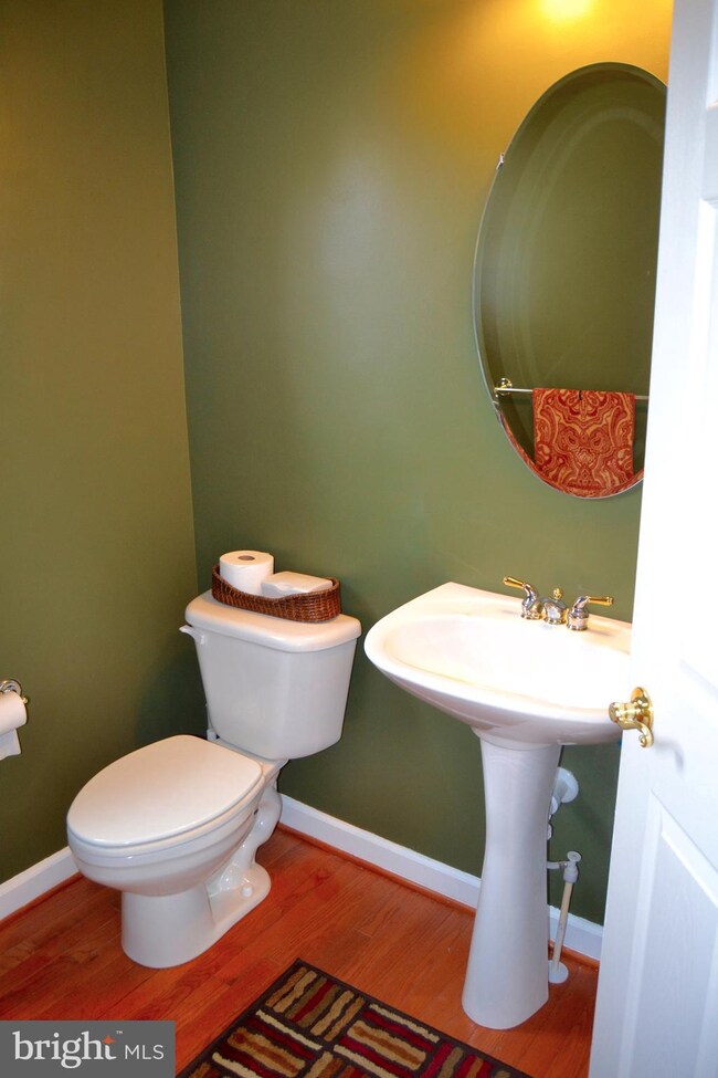 13905 Glenlivet Grove, Laurel, MD 20707 - photo 4