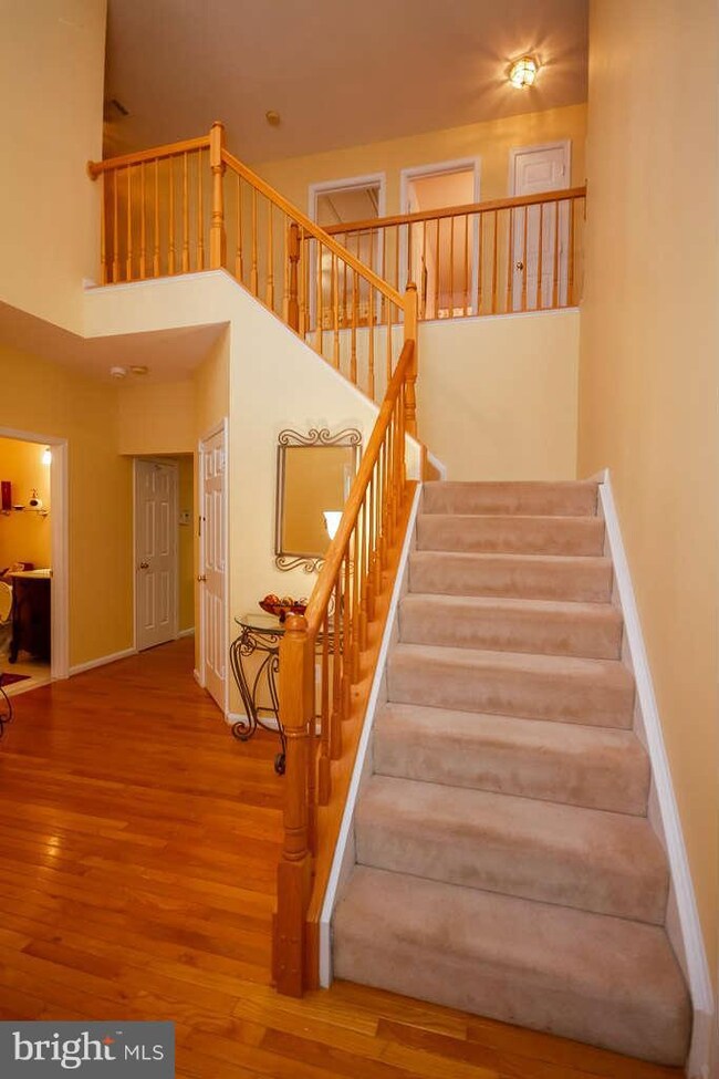 2803 Bixley Hill Ct, Woodbridge, VA 22191 - photo 4