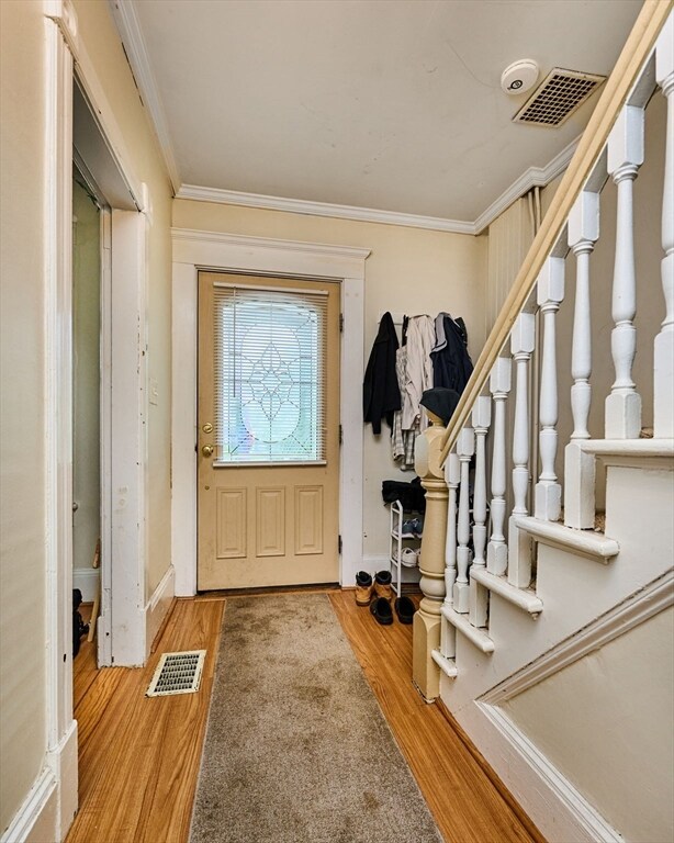 52-54 Holyoke St, Easthampton, MA 01027 - photo 5