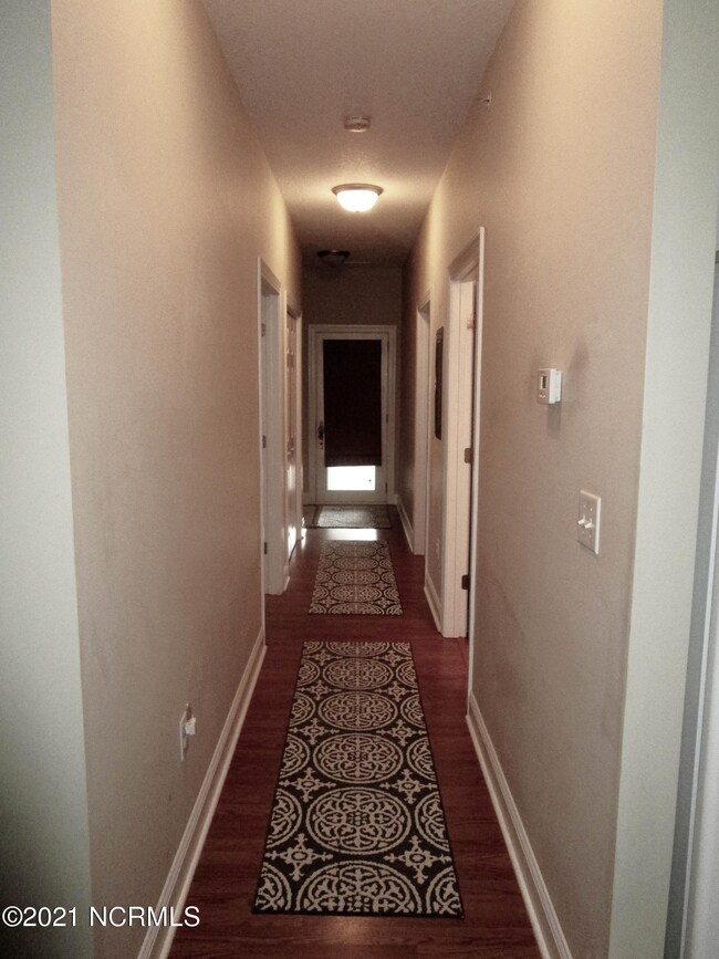 300 Lighthouse Ln unit B3, Swansboro, NC 28584 - photo 7