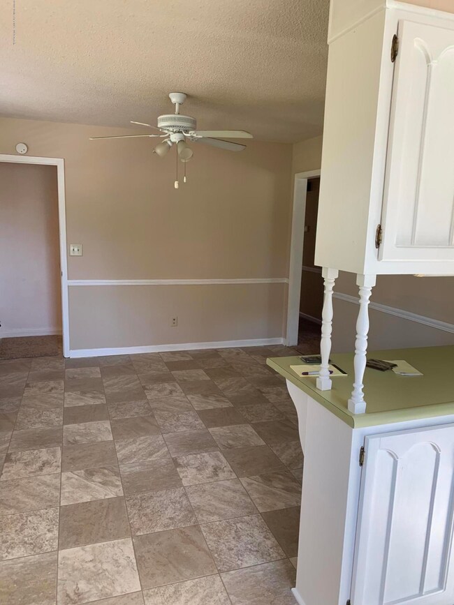 Breakfast Room
