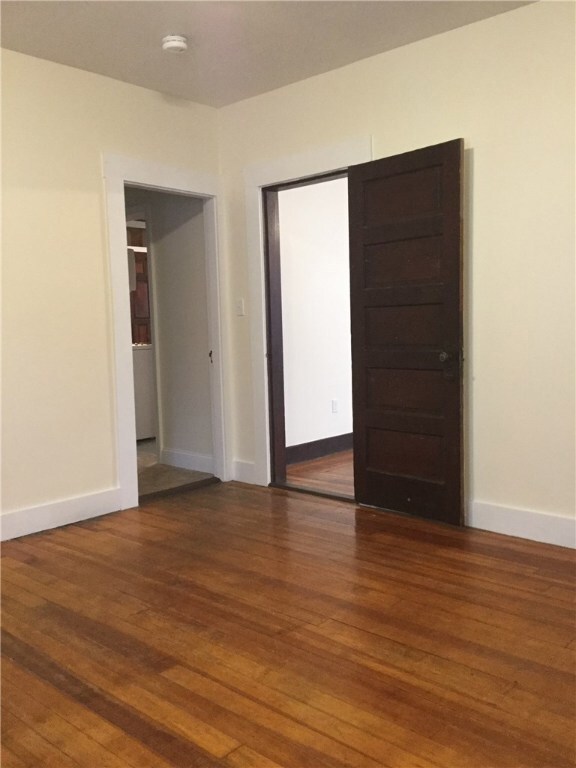 321 2nd Ave, Woonsocket, RI 02895 - photo 7