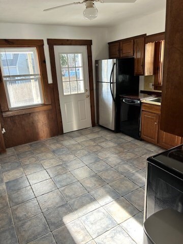 398 Shore Rd unit 1, Bourne, MA 2532 - photo 3