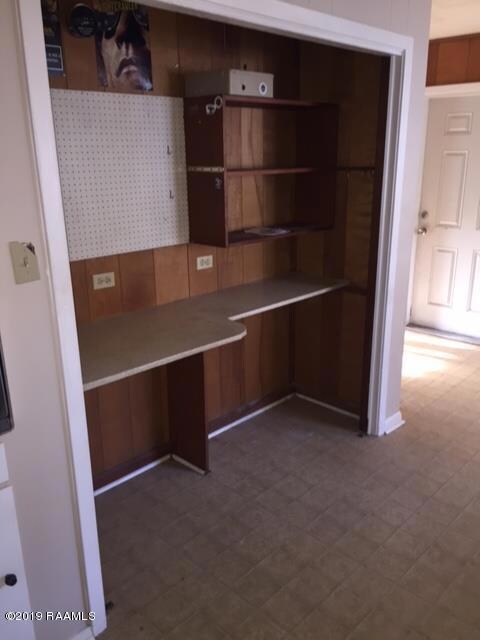 Kitchen Nook/Storage
