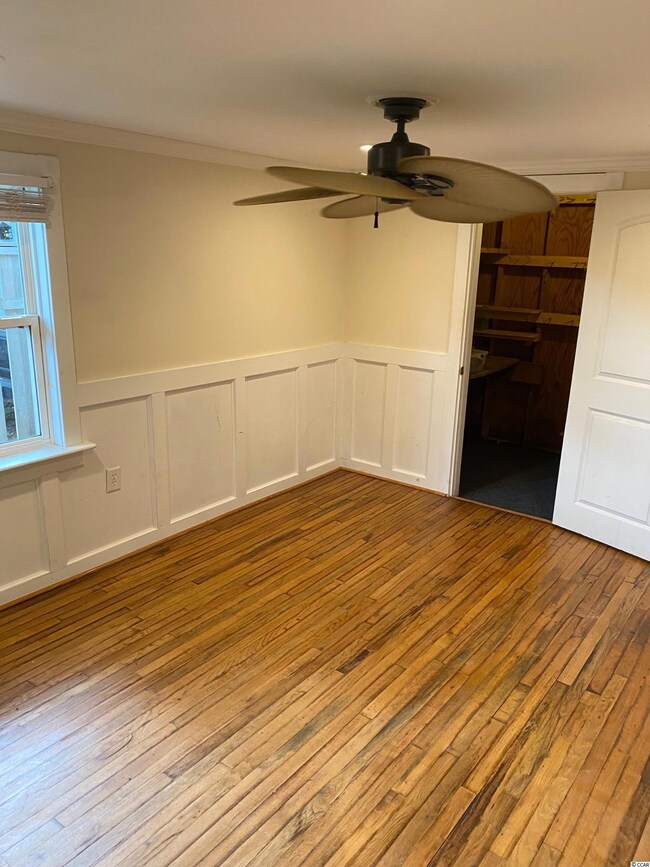 616 Bayview Dr, Georgetown, SC 29440 - photo 2