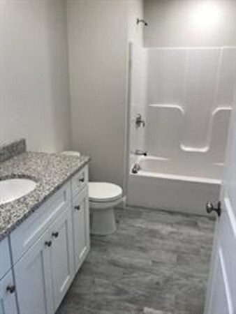 29 Orchard St unit C, Haverhill, MA 01830 - photo 4