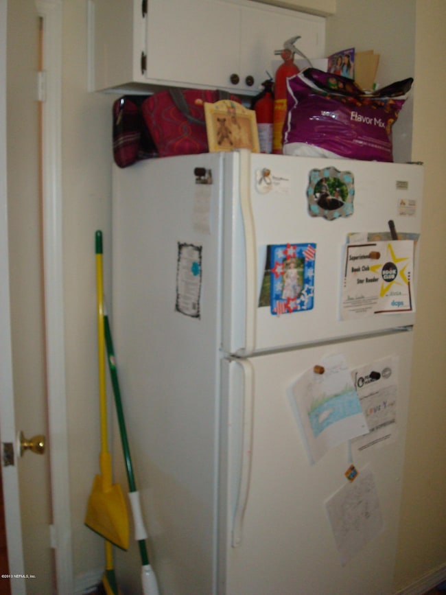 1649 El Prado Rd unit 107, Jacksonville, FL 32216 - photo 5