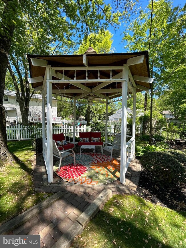 2405 Dorval Rd, Wilmington, DE 19810 - photo 2