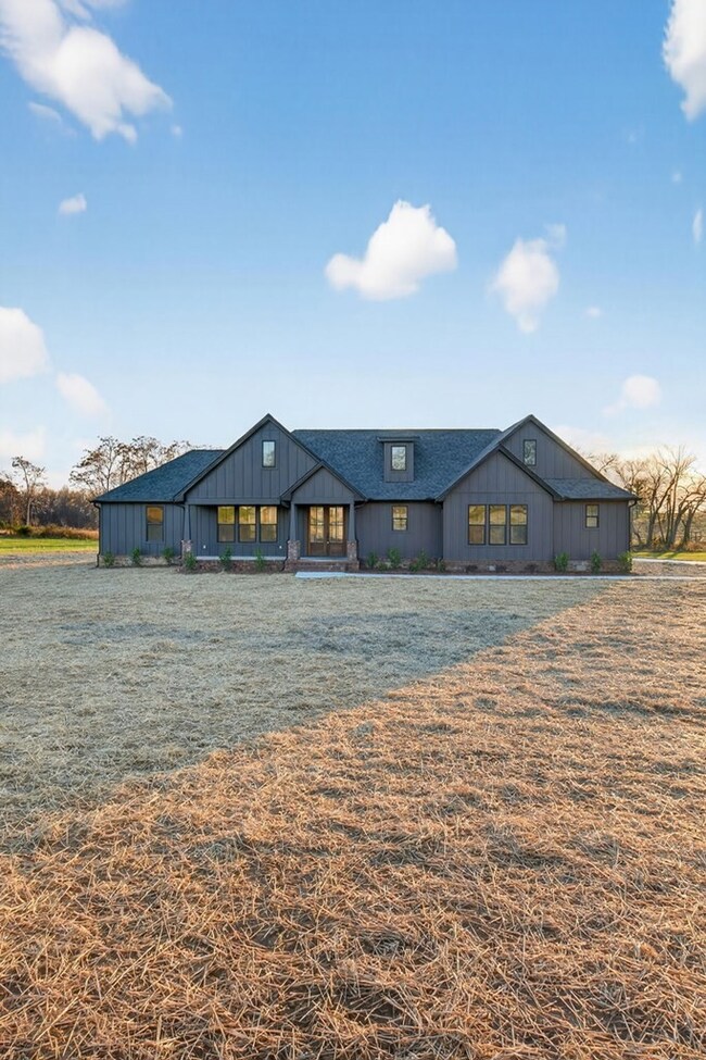 164 Bilbrey Rd, Rickman, TN 38580 - photo 2