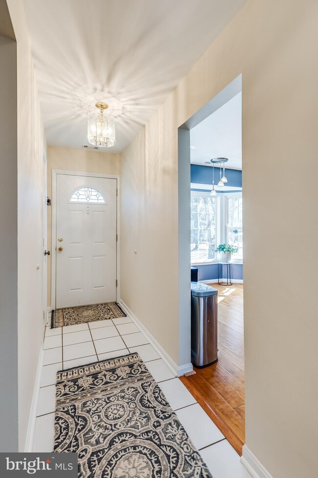 1500 Lowell Ct, Crofton, MD 21114 - photo 6