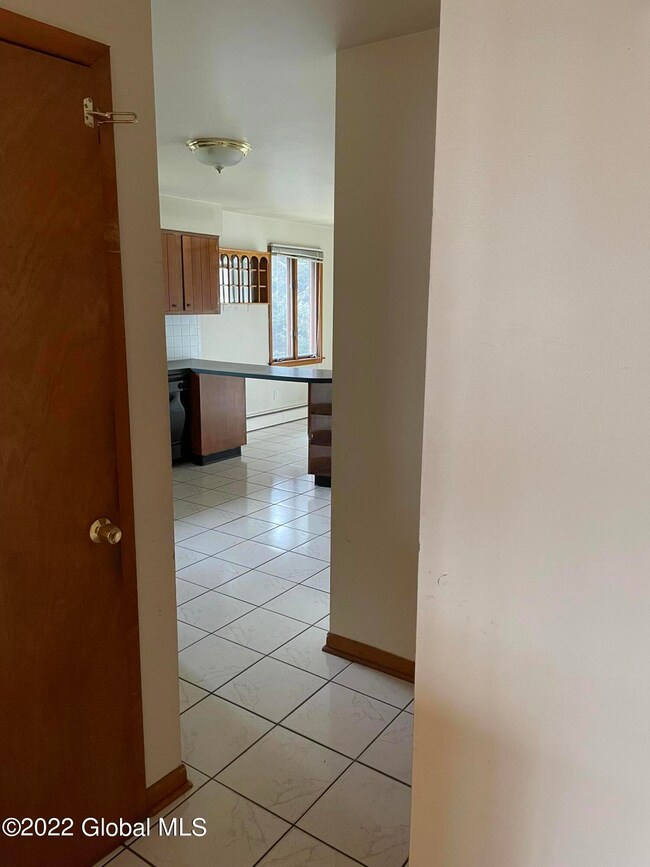 52 Orchard Ave, Albany, NY 12203 - photo 5