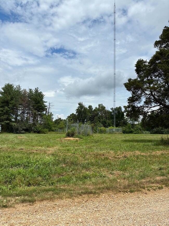 0002 Red Hills Ln, Bridgeport, IL 62417 - photo 2