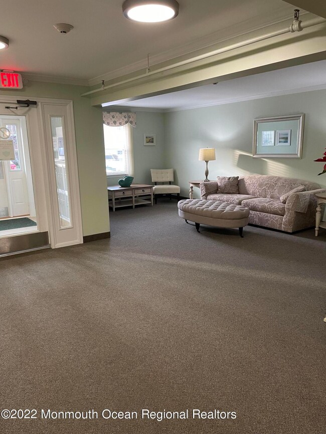 Entry Common Area