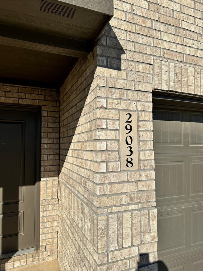 29038 Rolling Tundra Way, Hockley, TX 77447 - photo 3