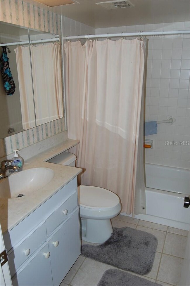 1531 Clower Creek Dr unit HA241, Sarasota, FL 34231 - photo 5