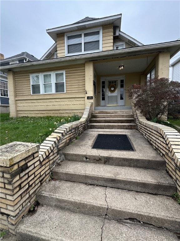 Palatial entry