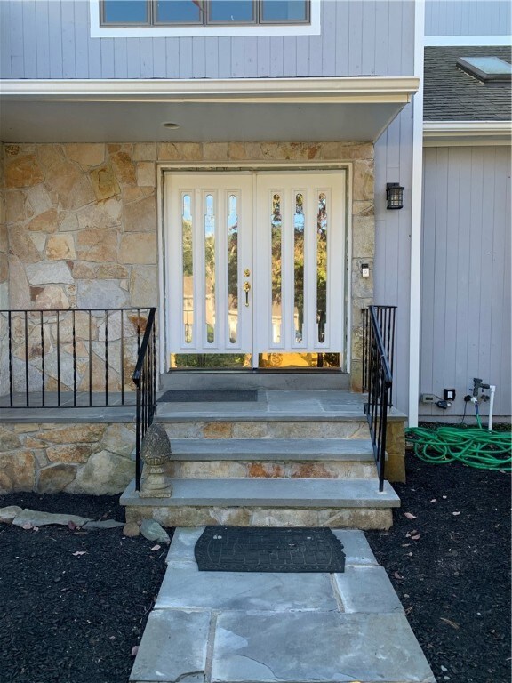 30 Dutchess Dr, Cranston, RI 02921 - photo 6