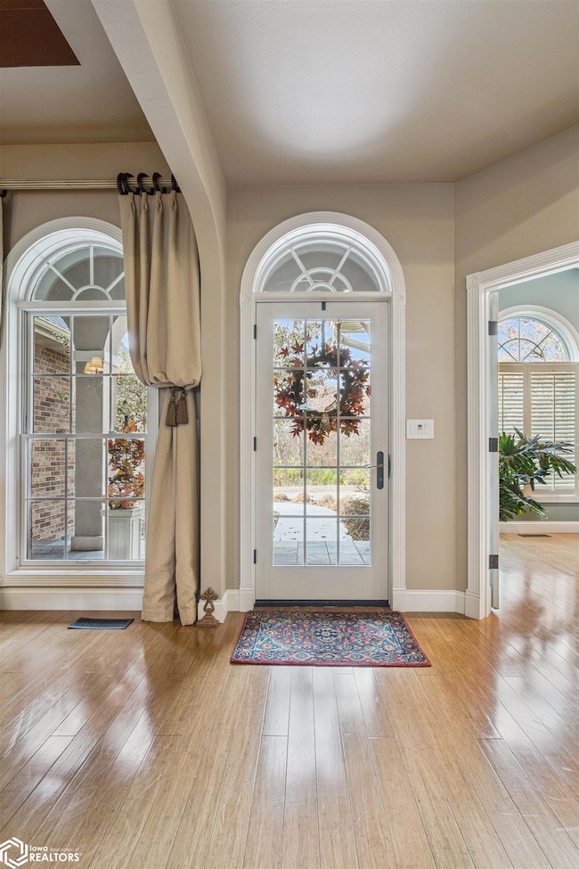 5549 Fairway Dr, Burlington, IA 52601 - photo 3