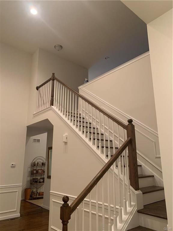 703 Mulberry Dr, Nazareth, PA 18064 - photo 5