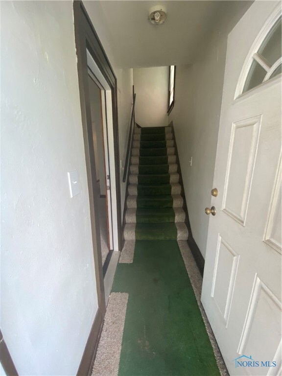 3811 Berkeley Dr, Toledo, OH 43612 - photo 3