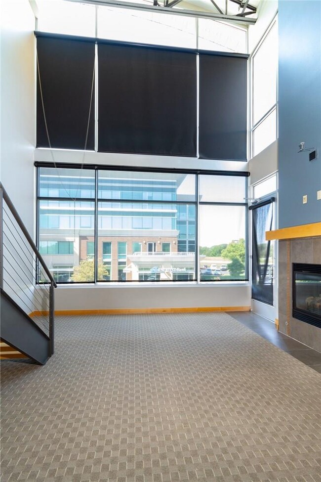 3201 S Market St unit 214, Rogers, AR 72758 - photo 4