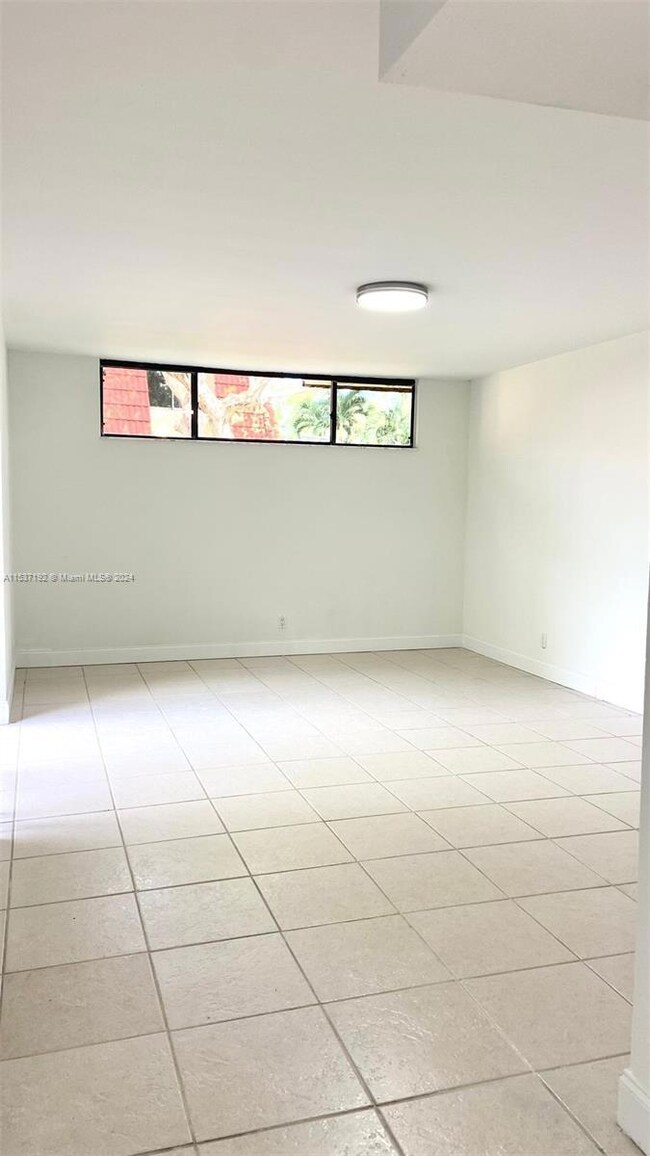 8273 Severn Dr unit B, Boca Raton, FL 33433 - photo 7