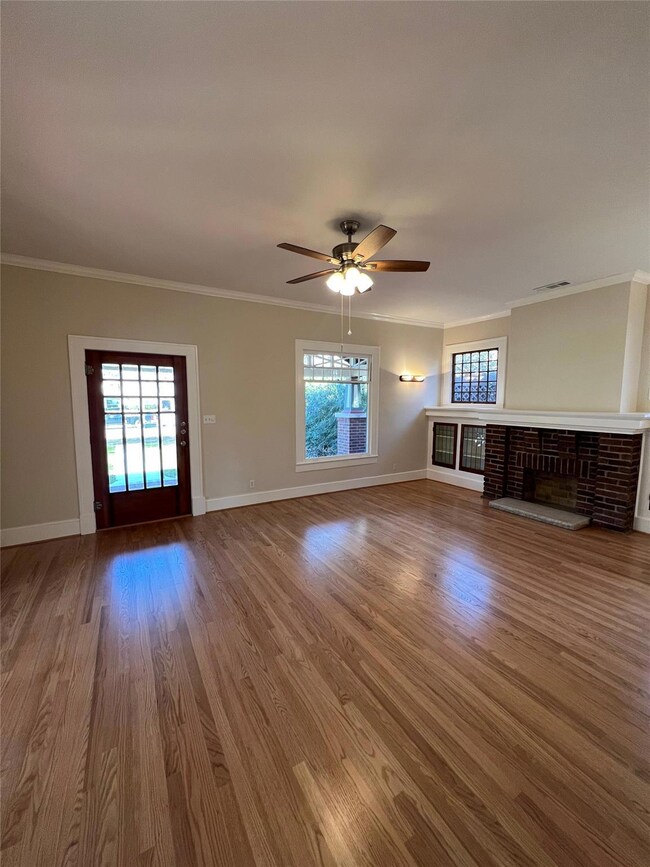 5800 Belmont Ave, Dallas, TX 75206 - photo 2