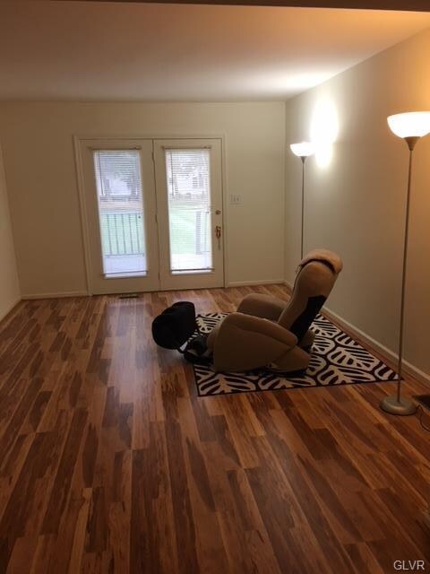 5635 Grace Ave, Bethlehem, PA 18017 - photo 2