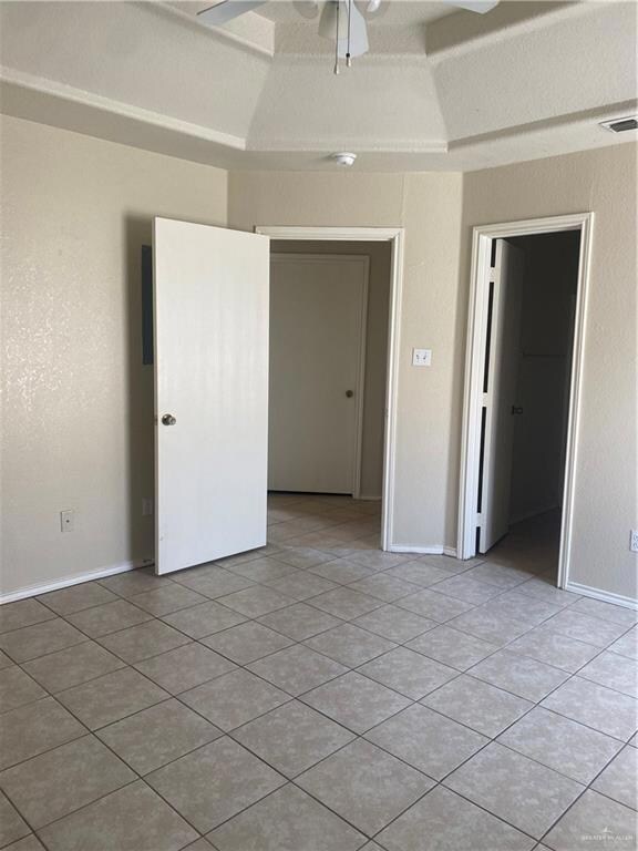 2618 Presidio Dr, Edinburg, TX 78539 - photo 7