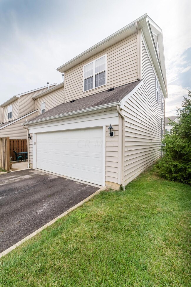 3824 Dowicher Lane