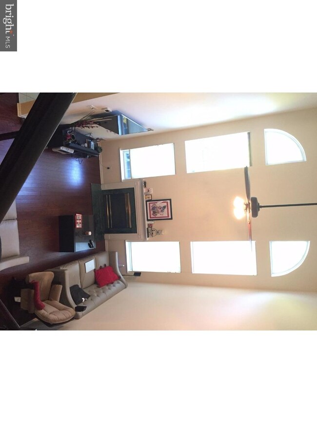 1702 Pheasant Run, Monmouth Junction, NJ 08852 - photo 6