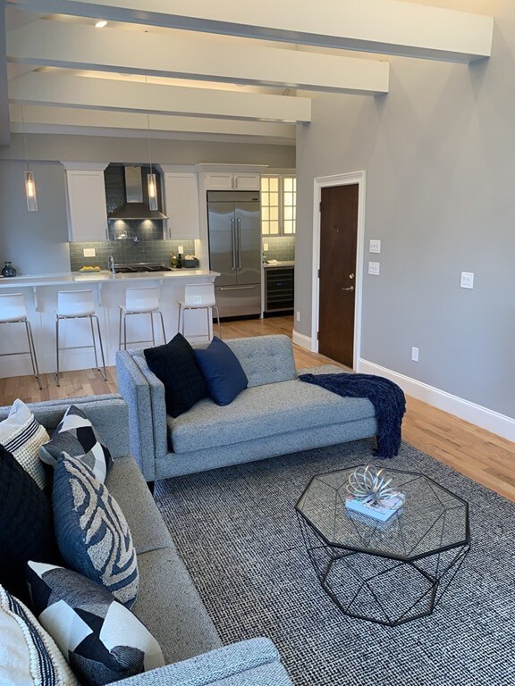 658 E 7th St unit 3, Boston, MA 02127 - photo 5