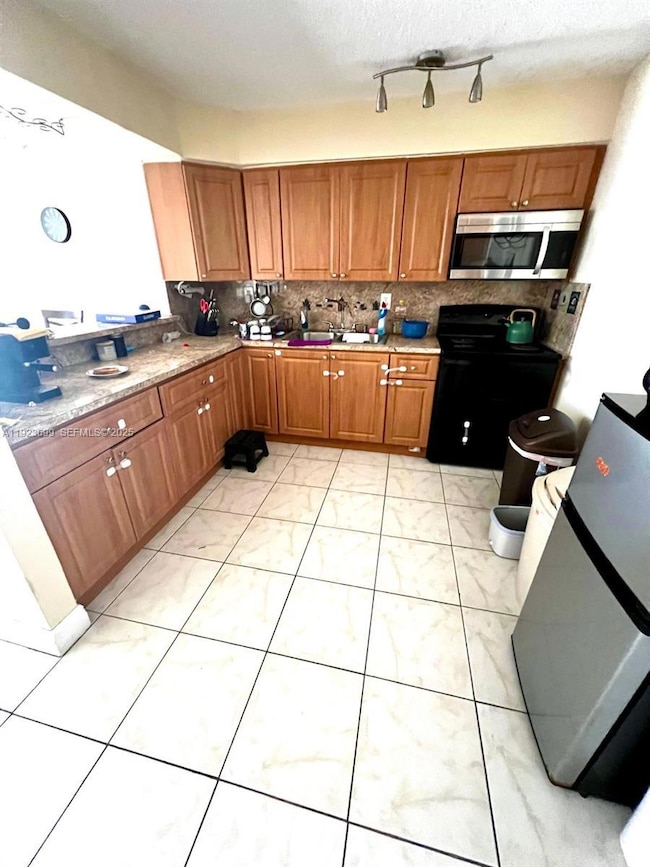 20102 SW 123rd Dr, Miami, FL 33177 - photo 2