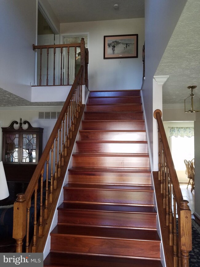 601 Fairmeade Ct, Linthicum Heights, MD 21090 - photo 3