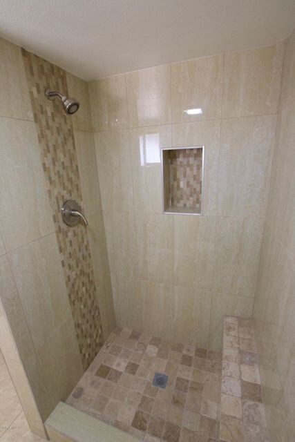 8451 W Devonshire Ave, Phoenix, AZ 85037 - photo 7