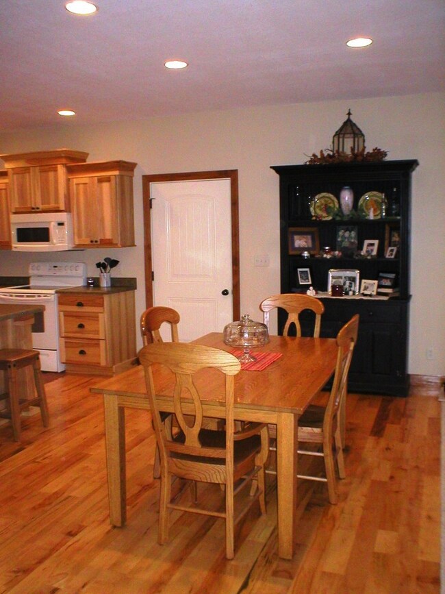 Kitchen/Dining Room combo
